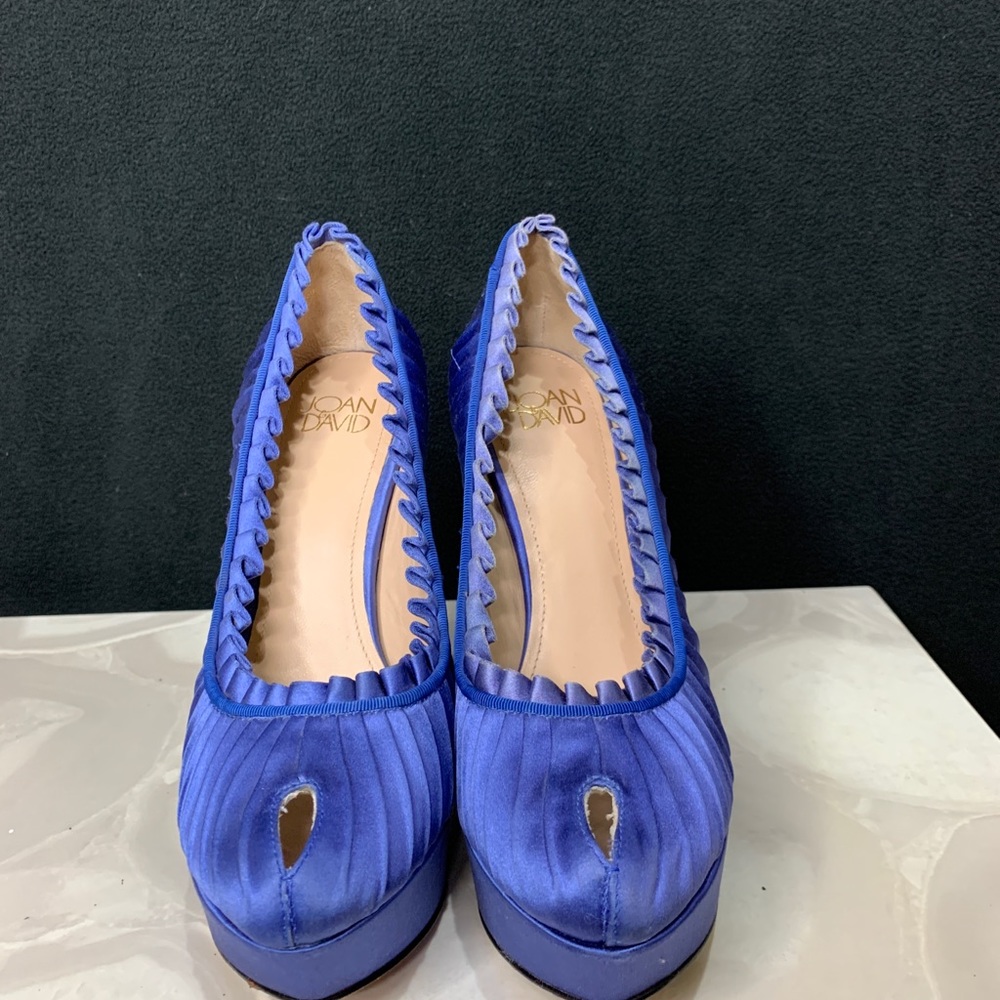 Very nice and comfortable high heels
